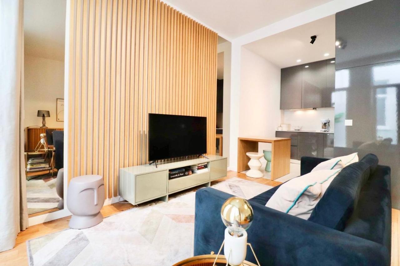 Biscainhos Flat By The Arch - Charming Apartments In The Historic Center Braga Bagian luar foto