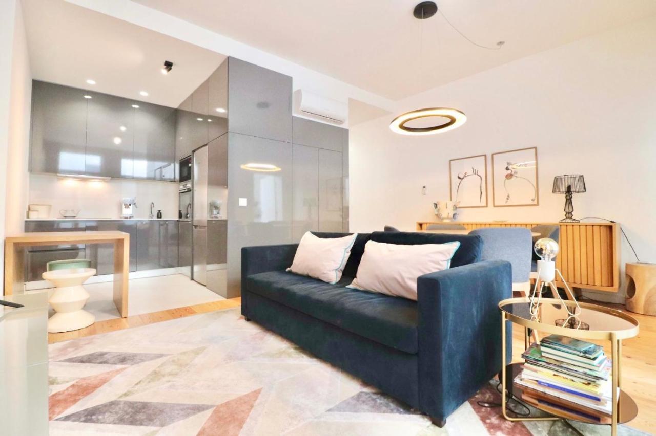 Biscainhos Flat By The Arch - Charming Apartments In The Historic Center Braga Bagian luar foto