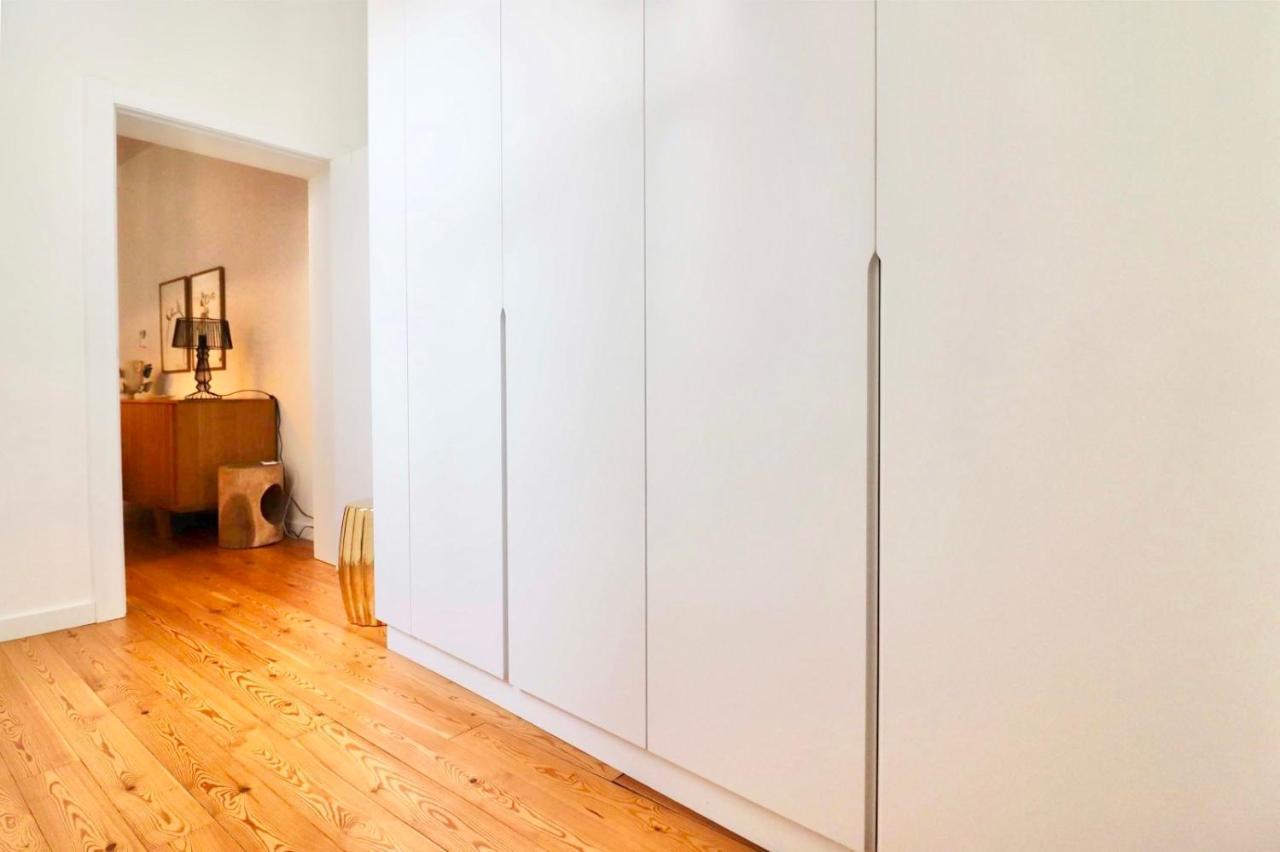 Biscainhos Flat By The Arch - Charming Apartments In The Historic Center Braga Bagian luar foto