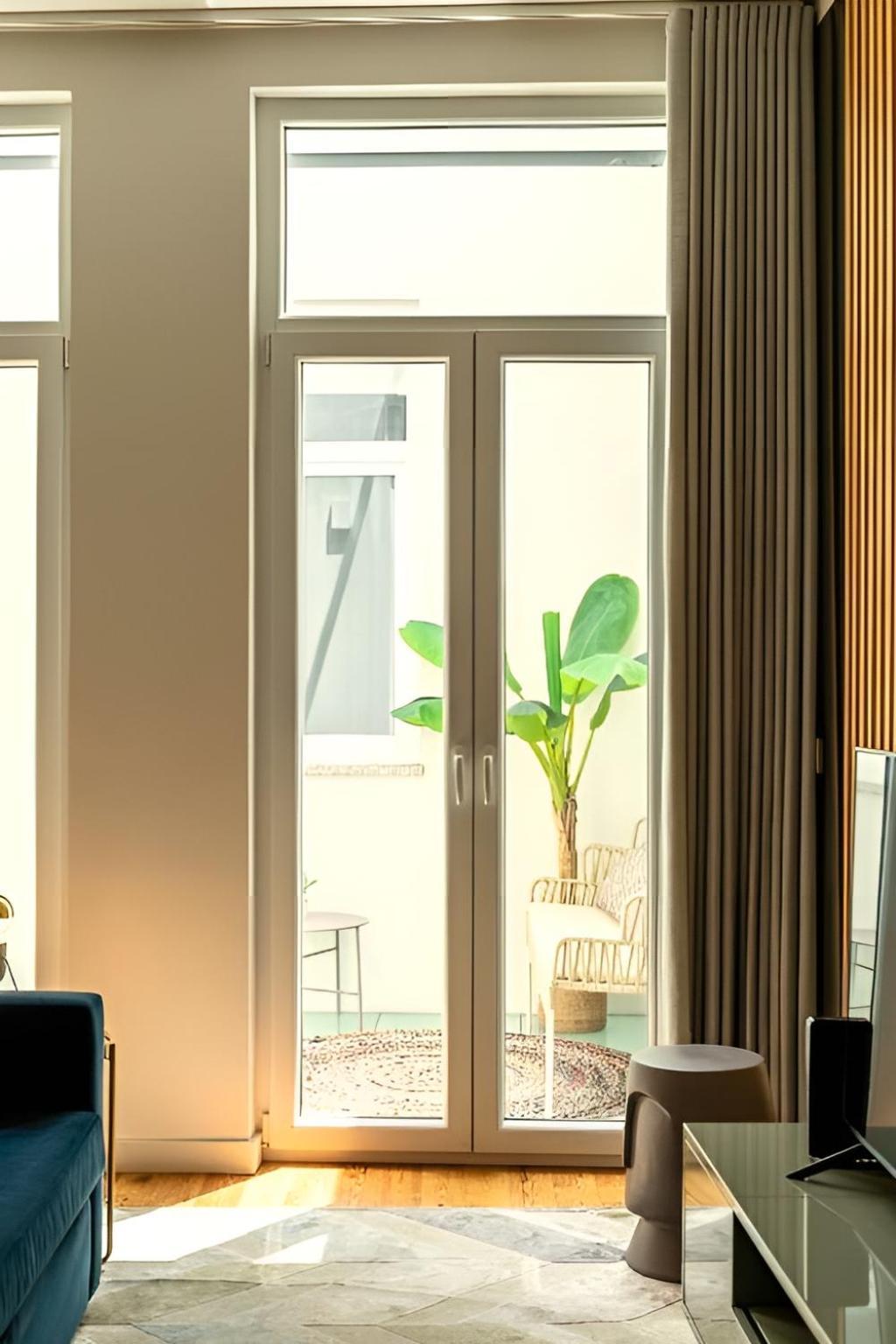 Biscainhos Flat By The Arch - Charming Apartments In The Historic Center Braga Bagian luar foto